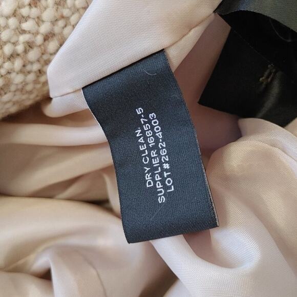 Liz Claiborne Outfitters Light Cream White Size Large L Heavy Button Coat Winter - Picture 8 of 16